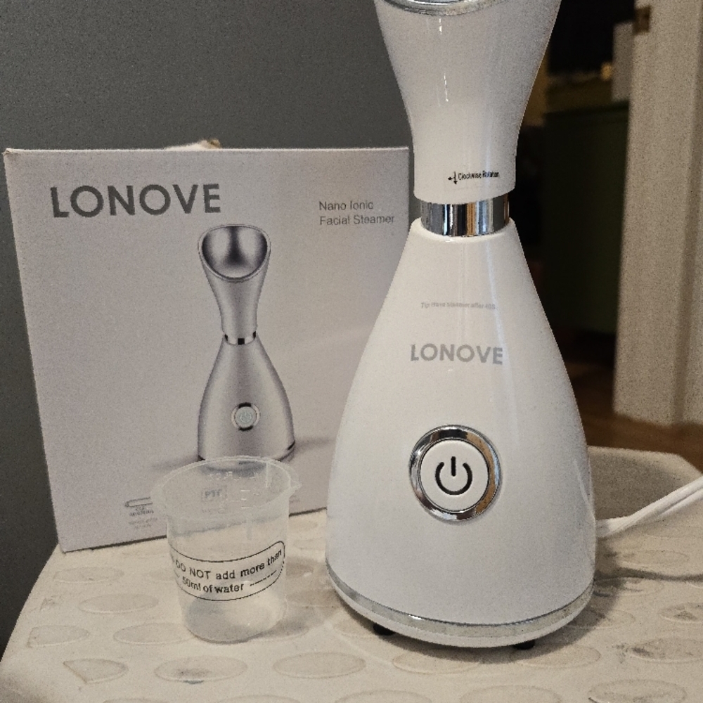 LONOVE White Nano Ionic Facial Steamer